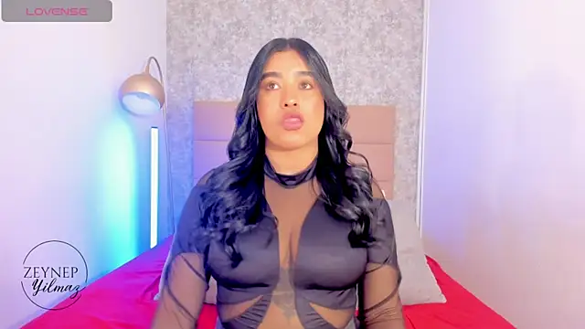 ZeynepYilmaz online show from April 2026 09:10:02 PM