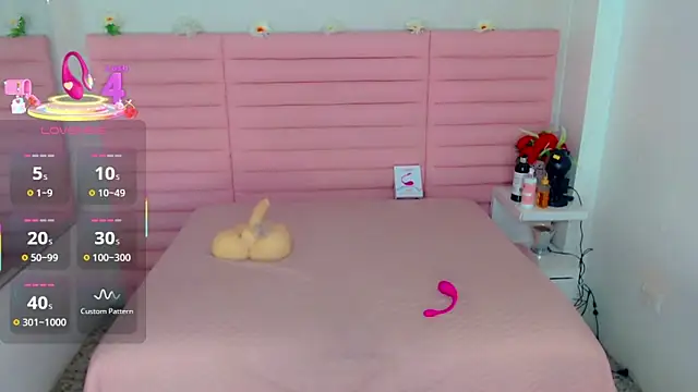 scarleth whisper online show from March 2026 12:54:01 PM