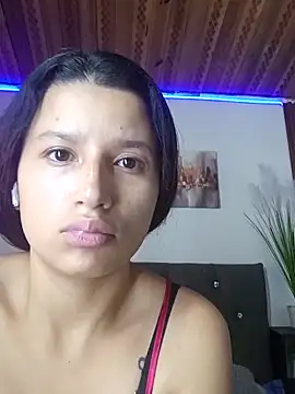 milk chloe  online show from April 2026 01:36:02 PM