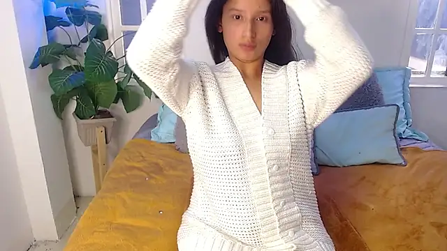 milk chloe  online show from March 2026 01:37:01 PM