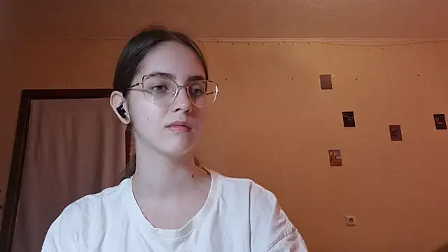 Snapshot of Katelemon chatting on July 2026 01:32:01 PM Katelemon online show from July 2026 01:32:01 PM