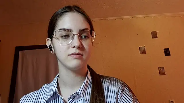Snapshot of Katelemon chatting on May 2026 11:13:02 AM Katelemon online show from May 2026 11:13:02 AM