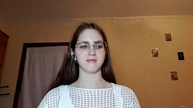 Katelemon online show from April 2026 02:31:01 PM