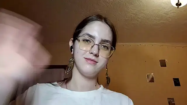 Katelemon online show from March 2026 02:52:01 PM