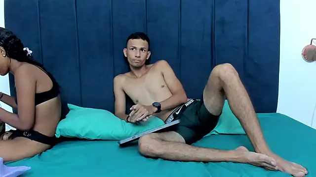 saul y saray online show from March 2026 07:48:01 PM