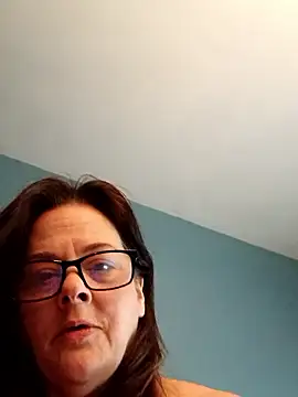 Snapshot of sexyhotcheryl chatting on April 2026 03:09:01 PM sexyhotcheryl online show from April 2026 03:09:01 PM