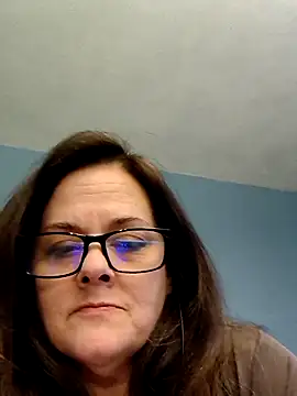 Snapshot of sexyhotcheryl chatting on April 2026 09:28:02 PM sexyhotcheryl online show from April 2026 09:28:02 PM