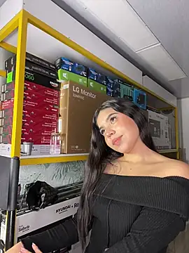 Snapshot of Ambarina_ chatting on May 2026 11:46:02 AM Ambarina online show from May 2026 11:46:02 AM