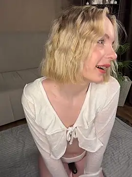 MaryFlare online show from March 2026 11:44:01 PM