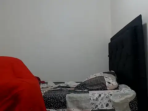 blackhorseet online show from April 2026 11:44:01 PM