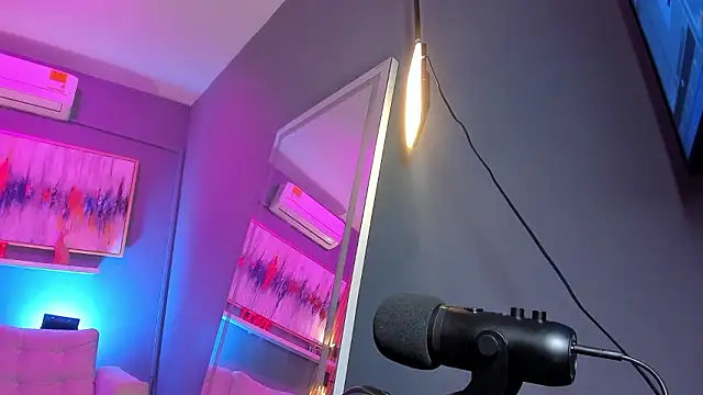 janinne lu online show from March 2026 11:15:01 AM