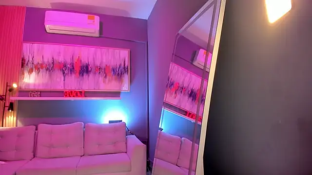 janinne lu online show from March 2026 11:00:02 AM