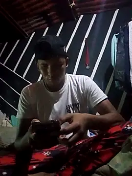 zeus23cm1 online show from February 2026 12:39:02 PM