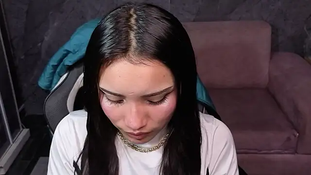 Daphne nicole b online show from March 2026 12:44:02 PM