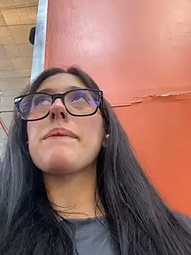 susi chimm online show from April 2026 01:59:01 PM