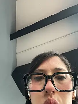 susi chimm online show from March 2026 01:26:02 PM