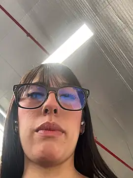 susi chimm online show from May 2026 01:29:01 PM