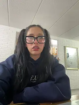 susi chimm online show from March 2026 01:50:01 AM