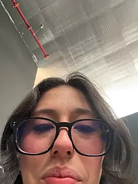susi chimm online show from April 2026 01:15:02 PM