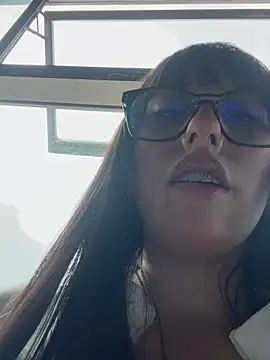 susi chimm online show from May 2026 01:09:01 PM