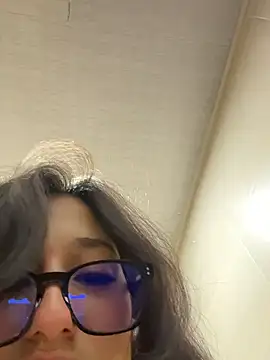 susi chimm online show from April 2026 01:31:02 PM