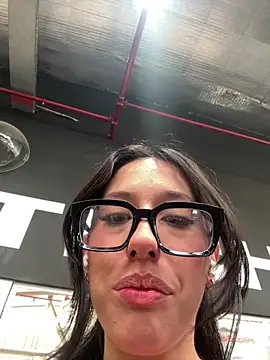 susi chimm online show from March 2026 01:26:01 PM