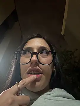 susi chimm online show from February 2026 02:34:01 AM