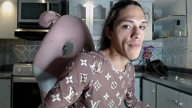 CrisOzzz online show from February 2026 08:41:01 PM