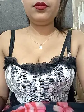 Shanaya-Hotty online show from April 2026 09:50:02 PM