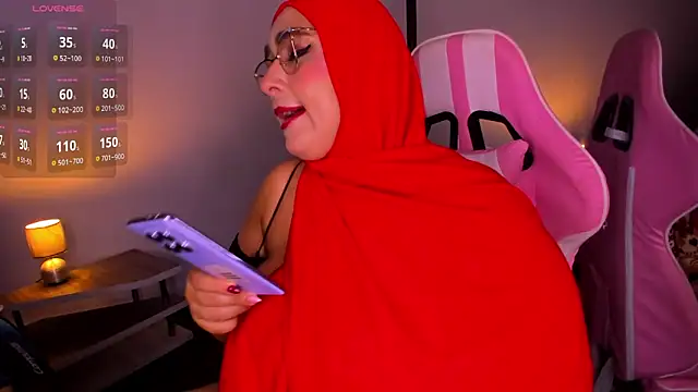 HijabiMilff online show from March 2026 02:52:01 PM