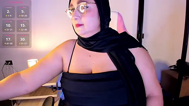 HijabiMilff online show from May 2026 02:36:01 PM