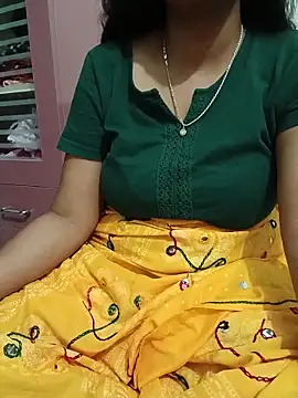 Queenlipx online show from March 2026 04:02:01 PM