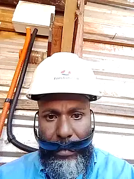 maurofoz26 online show from February 2026 01:22:01 PM