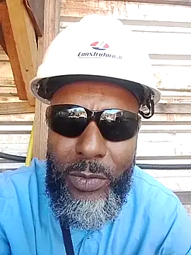 maurofoz26 online show from February 2026 01:22:01 PM