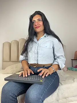 celeste z online show from April 2026 12:45:01 PM