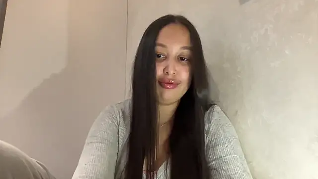 Dana 005 online show from March 2026 06:20:01 PM