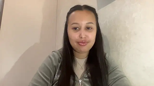 Dana 005 online show from May 2026 09:07:01 PM