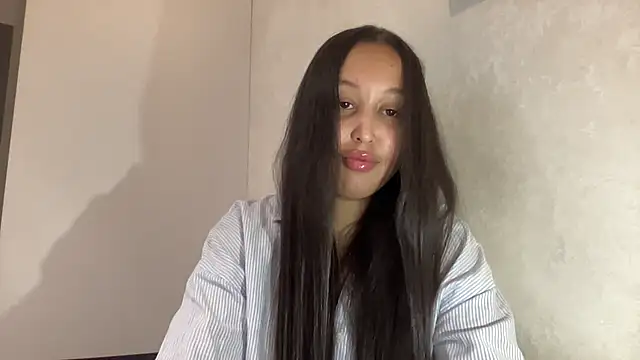 Dana 005 online show from July 2026 09:00:01 PM