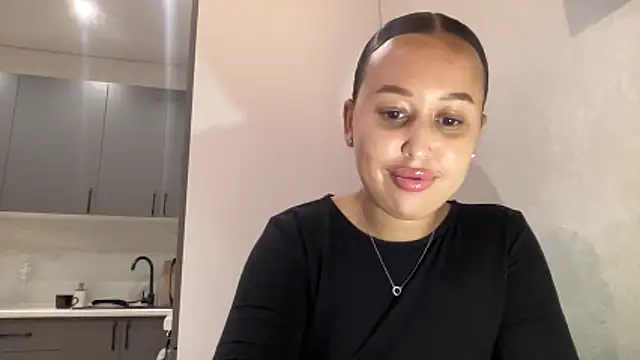 Dana 005 online show from June 2026 09:41:01 PM