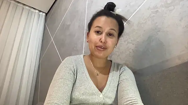 Dana 005 online show from March 2026 09:22:02 PM