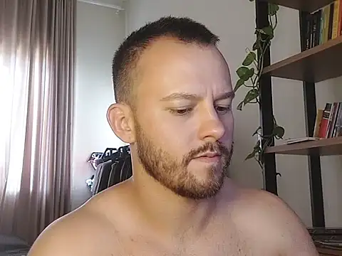 amanteloiro online show from March 2026 07:49:01 PM