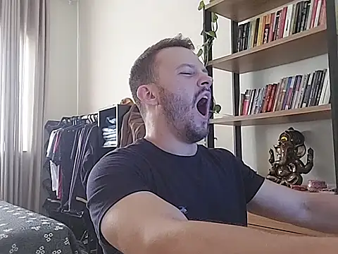 amanteloiro online show from March 2026 04:03:01 PM