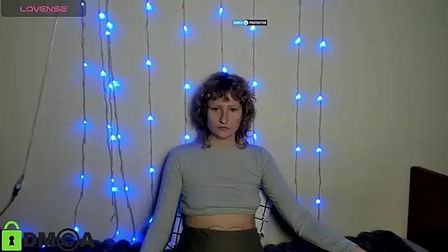 AnnStasia online show from March 2026 06:31:01 PM