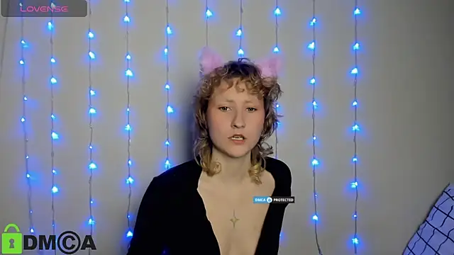 AnnStasia online show from March 2026 04:08:01 PM