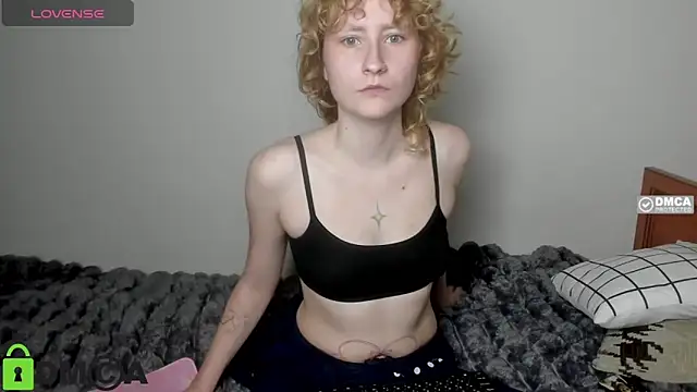 AnnStasia online show from March 2026 07:07:02 PM