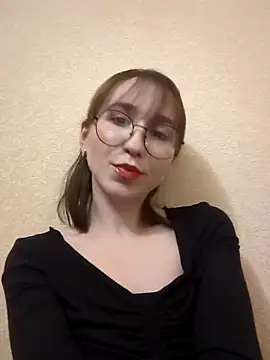 Ella17582 online show from February 2026 09:28:02 PM