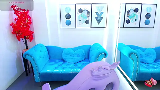 Chloe meoww online show from March 2026 07:34:02 PM