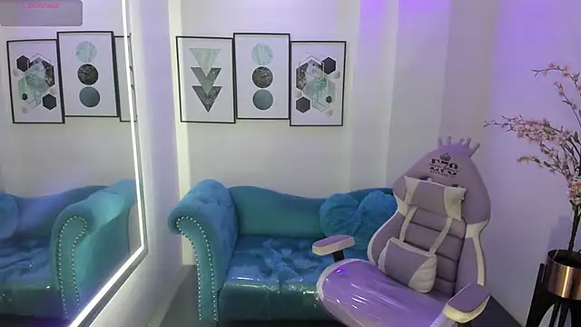 Chloe meoww online show from July 2026 11:50:02 AM