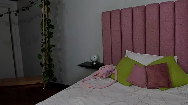 JennieRider online show from March 2026 07:12:02 PM