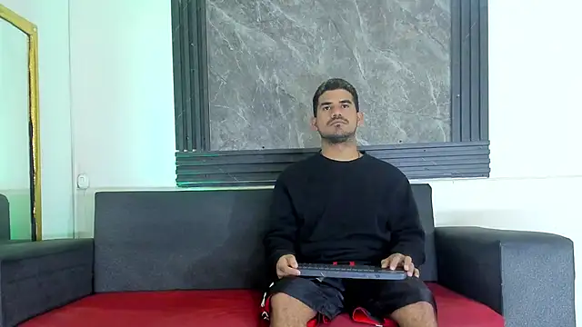 Latins on fire online show from April 2026 11:44:02 AM